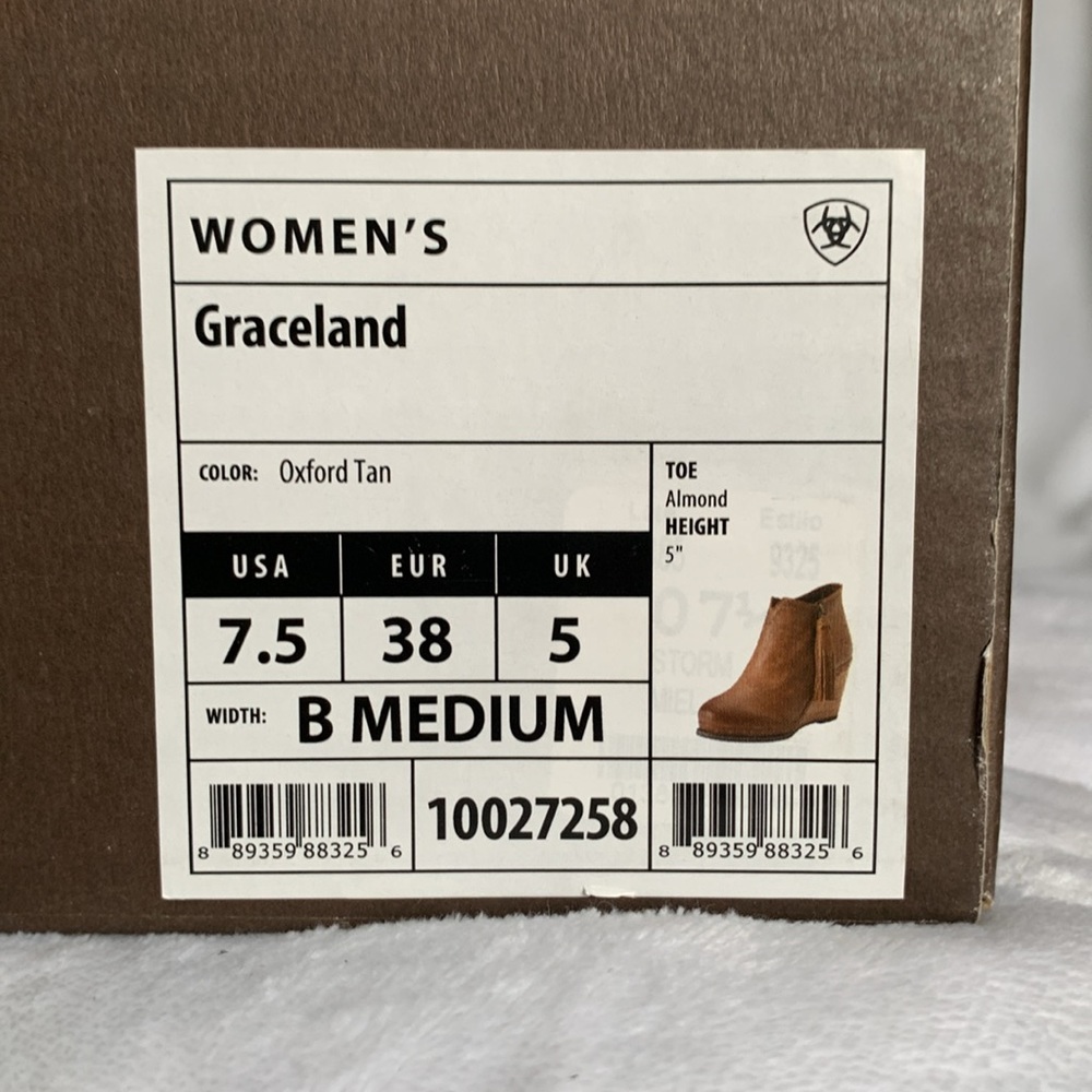 Ariat - Picture 9 of 9